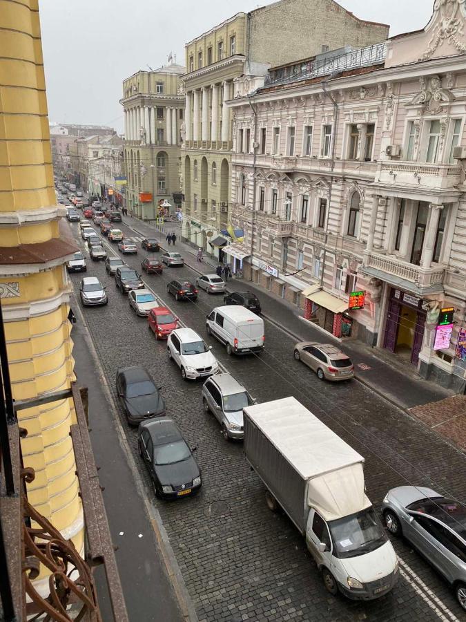 Хостел Мажор Kharkov Luaran gambar