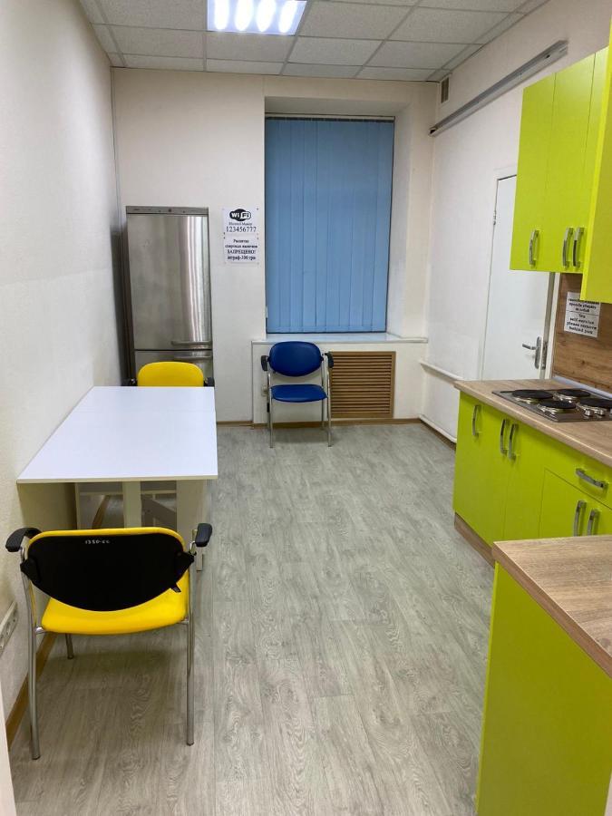 Хостел Мажор Kharkov Luaran gambar